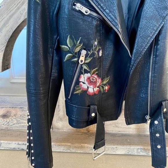 Boho Embroidered Vegan Leather Moto Jacket - Picture 5 of 7